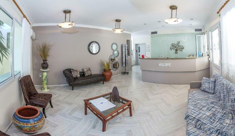 Aliki Hotel Nikiana Luaran gambar